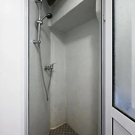 Cute Studio For 2 Διαμέρισμα *
